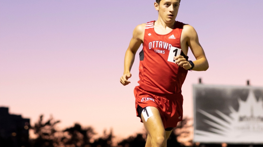 (Ottawa, Canada---10 August 2022) Adriano Padoin-Castillo competing in the 10,000m at Ottawa Summer Twilight Series meet #12. 2022 Copyright Photograph Sean Burges / Mundo Sport Images.