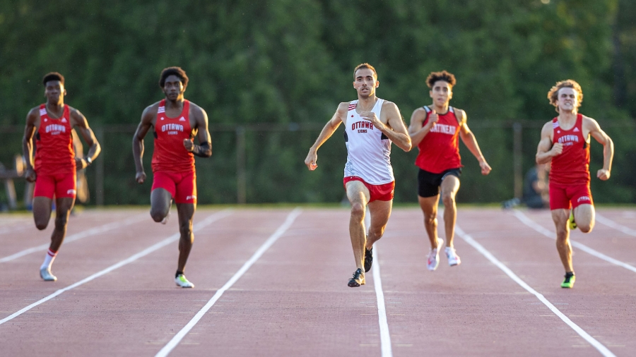 OTTAWA - July 14, 2021: Stephen Evans competing at Ottawa Summer Twilight #11 at the Terry Fox Athletic Facility.