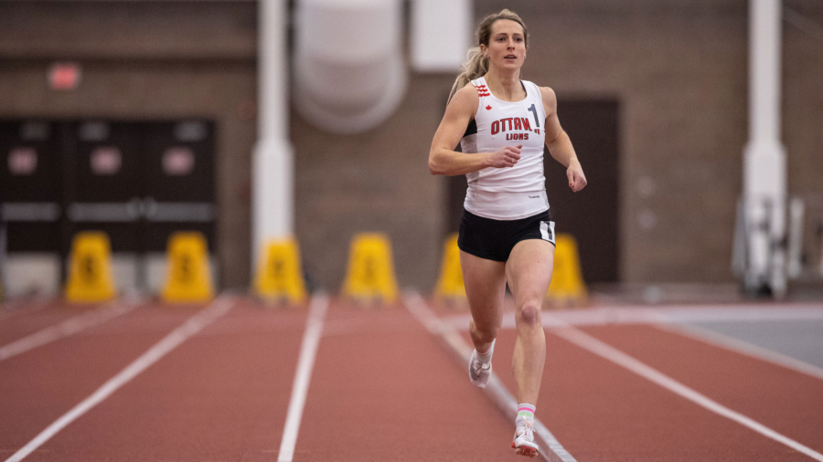 (Canton, United States---03 December 2022) Sydney Smith competing in the 2022 St Lawrence University Saints Holiday Relays. Photograph Copyright 2022 Miles Ryan / Mundo Sport Images.

If posting to social media please tag @mundosportimages