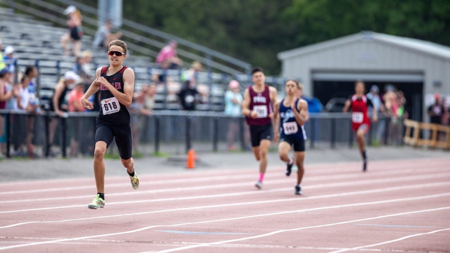 (Ottawa, Canada —02 June 2023) Zachary Jeggo of Louis-Riel - Ottawa competing on Day 2 of the 2023 East Regional High School Track and Field Championships at the Terry Fox Athletic Facility
© 2023 Miles Ryan Rowat/Mundo Sport Images
If posting to social media please tag @mundosportimages