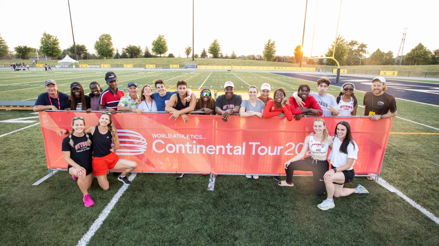 (Windsor, Canada---24 June 2023) Ottawa Lions team photo at the 2023 Johnny Loaring Classic held at the University of Windsor in Windsor, Ontario. Photograph Copyright 2023 Sean Burges / Mundo Sport Images.
If posting to social media please tag @mundosportimages