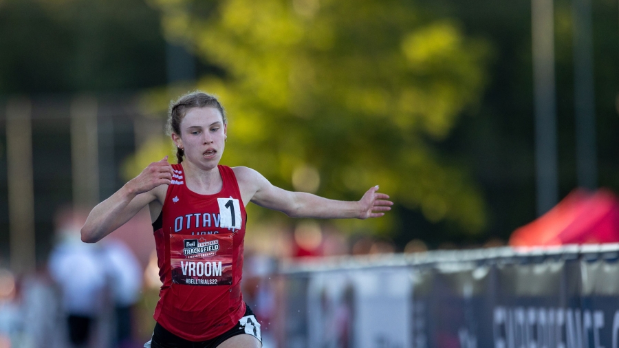 (Langley, British Columbia ---24 June 2022) Elizabeth Vroom competing on day three of the Canadian Track and Field Championships at McLeod Athletic Park.
Photograph 2022 Copyright Miles Ryan Rowat / Mundo Sport Images