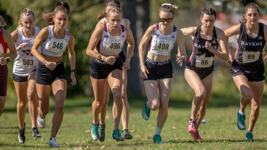 (Ottawa, Canada---30 September 2023) Nina Gunther (546) of the Ottawa Lions, Kylee Fowler (496) of the University of Ottawa Gee-Gees, Melina Hamel (498) of the University of Ottawa Gee-Gees, Saoirse Kealy (86) of the Carleton University Ravens races at the 2023 Capital XC Challenge at Mooney’s Bay Park in Ottawa. Photograph Copyright 2023 Sean Burges / Mundo Sport Images.
If posting to social media please tag @mundosportimages