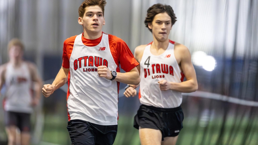 (Ottawa, Canada---14 December 2024) Charlie Mortimer competing at the Candy Cane Relays hosted by the Ottawa Lions at the Dome @ Louis-Riel.
Copyright 2024 Miles Ryan / Mundo Sport Images.
If posting to social media please tag @mundosportimages