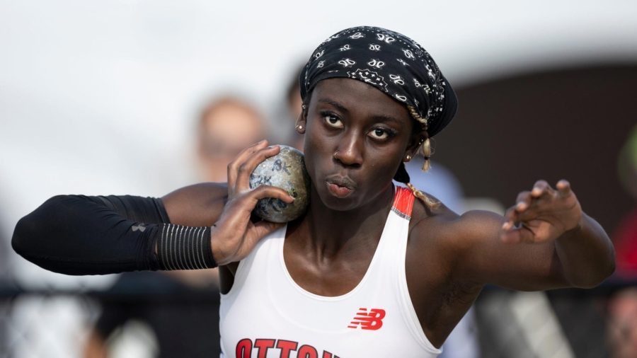 (York, Canada---19 July 2024) Jessica Gyamfi competes in the shot put at the 2024 Athletics Ontario U20/Open Championships held at the Toronto Track and Field Center at York University. Photograph Copyright 2024 Sean Burges / Mundo Sport Images.
If posting to social media please tag @mundosportimages